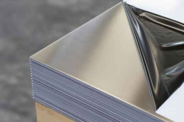 مزایای استفاده از خدمات برش لیزر ورق فلزی اسپاد صنعت در بجنورد